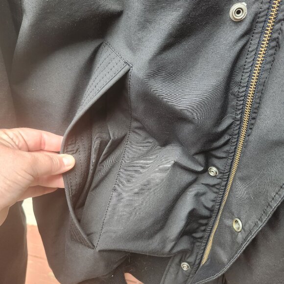 GAP Men's Primaloft Black Down Alternative Coat Hooded Zip-Up - Picture 5 of 16